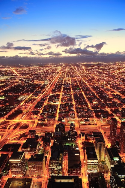 US Smart Cities: How IoT is Transforming Urban Living by 2030